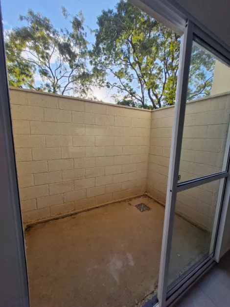 Alugar Apartamento / Padr&atilde;o em S&atilde;o Jos&eacute; do Rio Preto R$ 900,00 - Foto 5