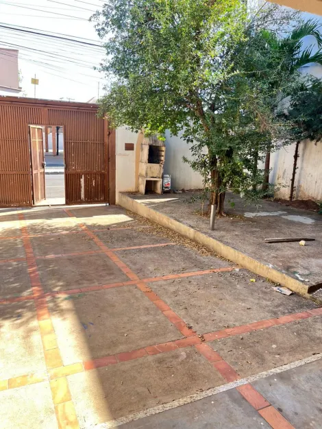 Comprar Casa / Padr&atilde;o em Mirassol R$ 400.000,00 - Foto 19