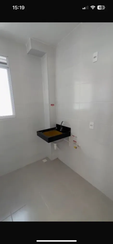 Alugar Apartamento / Padr&atilde;o em S&atilde;o Jos&eacute; do Rio Preto R$ 1.250,00 - Foto 4