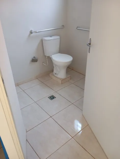 Comprar Casa / Padr&atilde;o em S&atilde;o Jos&eacute; do Rio Preto R$ 400.000,00 - Foto 14