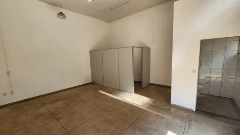 Alugar Comercial / Sal&atilde;o em S&atilde;o Jos&eacute; do Rio Preto R$ 1.200,00 - Foto 2