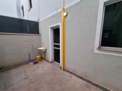 Alugar Apartamento / Padr&atilde;o em S&atilde;o Jos&eacute; do Rio Preto R$ 800,00 - Foto 5