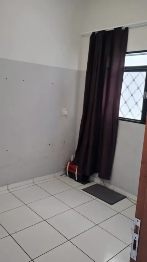 Comprar Casa / Padr&atilde;o em S&atilde;o Jos&eacute; do Rio Preto R$ 195.000,00 - Foto 5