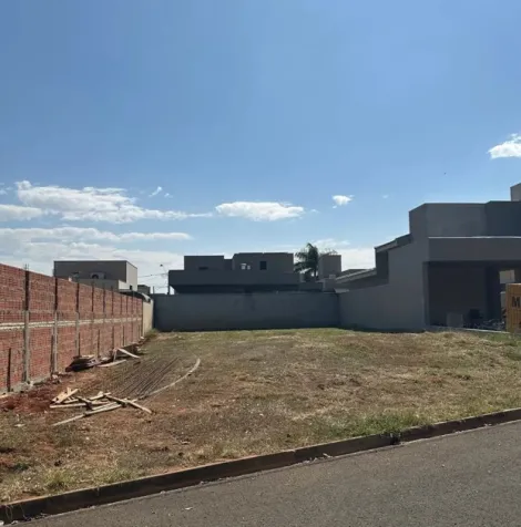 Terreno / Condom&iacute;nio em S&atilde;o Jos&eacute; do Rio Preto 