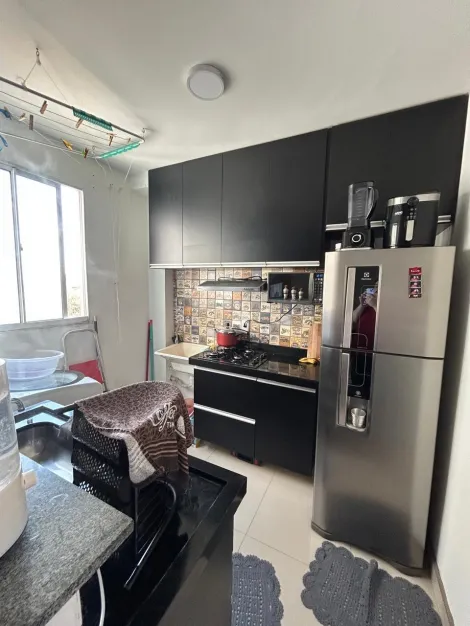 Comprar Apartamento / Padr&atilde;o em S&atilde;o Jos&eacute; do Rio Preto R$ 170.000,00 - Foto 2
