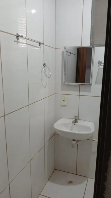 Comprar Casa / Padr&atilde;o em S&atilde;o Jos&eacute; do Rio Preto R$ 220.000,00 - Foto 13