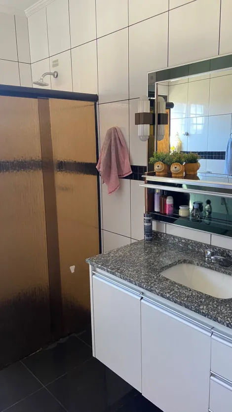 Comprar Casa / Sobrado em Mirassol R$ 800.000,00 - Foto 18