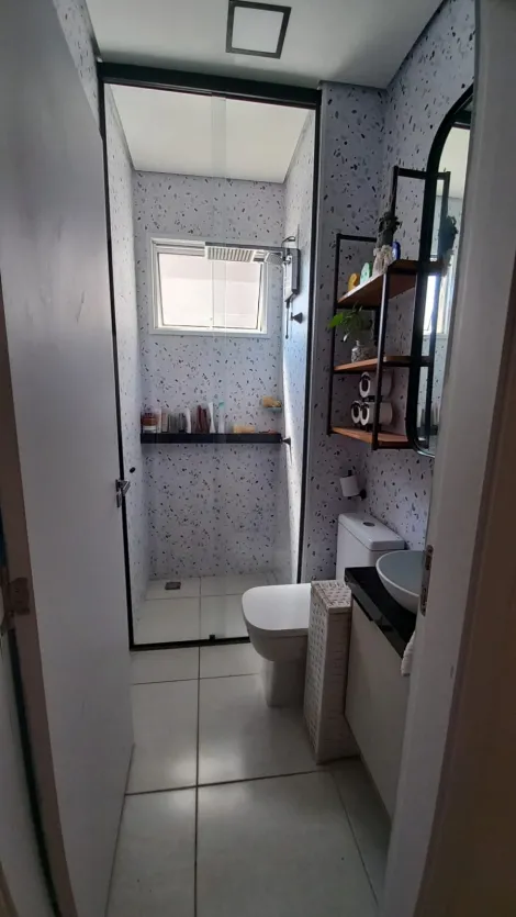 Comprar Apartamento / Padr&atilde;o em S&atilde;o Jos&eacute; do Rio Preto R$ 300.000,00 - Foto 7