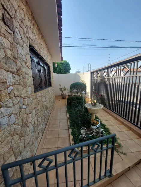 Comprar Casa / Padr&atilde;o em S&atilde;o Jos&eacute; do Rio Preto R$ 629.000,00 - Foto 3