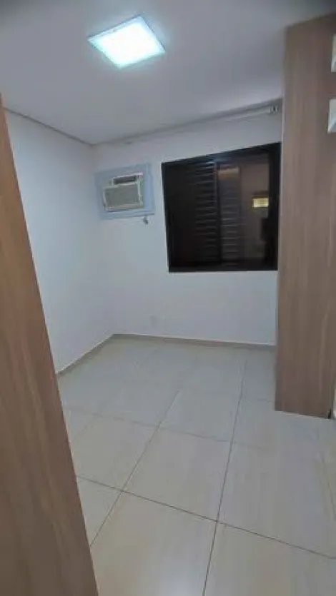 Alugar Apartamento / Padr&atilde;o em S&atilde;o Jos&eacute; do Rio Preto R$ 1.900,00 - Foto 10
