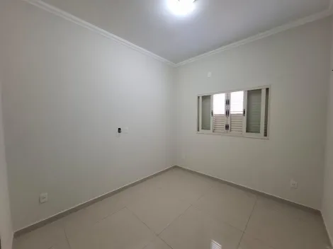 Alugar Casa / Padr&atilde;o em S&atilde;o Jos&eacute; do Rio Preto R$ 3.700,00 - Foto 13