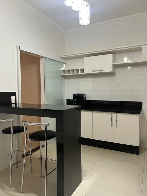 Alugar Casa / Padr&atilde;o em S&atilde;o Jos&eacute; do Rio Preto R$ 3.700,00 - Foto 7