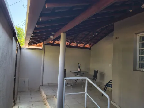 Comprar Casa / Padr&atilde;o em S&atilde;o Jos&eacute; do Rio Preto R$ 300.000,00 - Foto 2