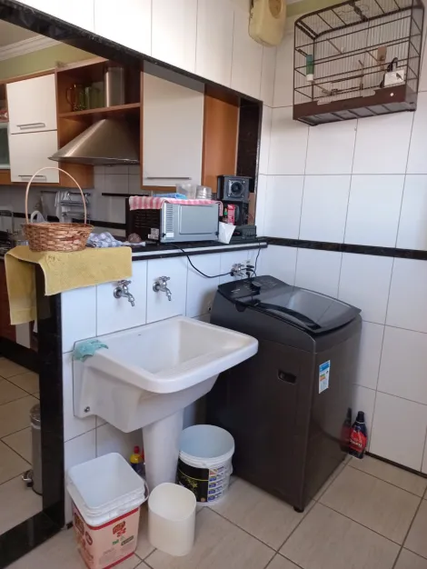 Comprar Comercial / Casa Comercial em S&atilde;o Jos&eacute; do Rio Preto R$ 700.000,00 - Foto 28