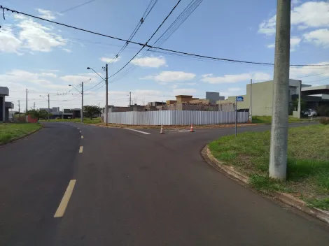 Alugar Casa / Condom&iacute;nio em Mirassol. apenas R$ 310.000,00