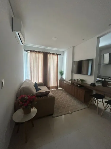 Alugar Apartamento / Padr&atilde;o em S&atilde;o Jos&eacute; do Rio Preto R$ 3.100,00 - Foto 2