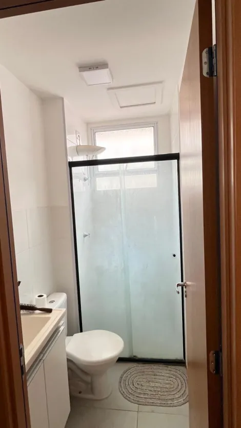 Alugar Apartamento / Padr&atilde;o em S&atilde;o Jos&eacute; do Rio Preto R$ 1.000,00 - Foto 9