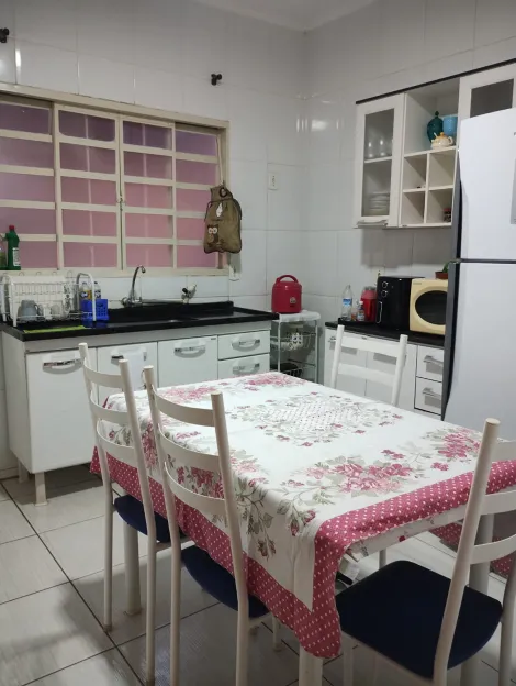 Comprar Casa / Padr&atilde;o em S&atilde;o Jos&eacute; do Rio Preto R$ 400.000,00 - Foto 4