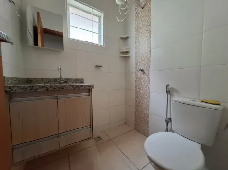 Alugar Casa / Padr&atilde;o em S&atilde;o Jos&eacute; do Rio Preto R$ 900,00 - Foto 4