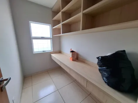 Alugar Casa / Padr&atilde;o em S&atilde;o Jos&eacute; do Rio Preto R$ 900,00 - Foto 6