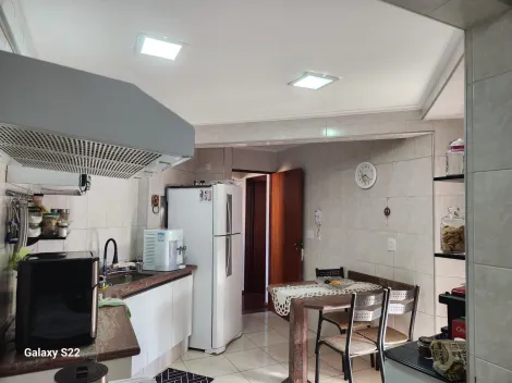Comprar Apartamento / Padr&atilde;o em Fernand&oacute;polis R$ 320.000,00 - Foto 6