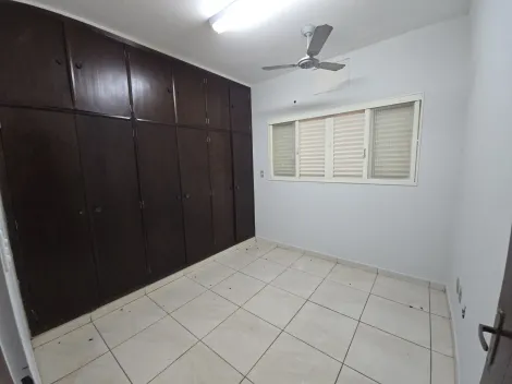 Alugar Casa / Padr&atilde;o em S&atilde;o Jos&eacute; do Rio Preto R$ 2.350,00 - Foto 14