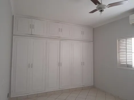 Alugar Casa / Padr&atilde;o em S&atilde;o Jos&eacute; do Rio Preto R$ 3.500,00 - Foto 13
