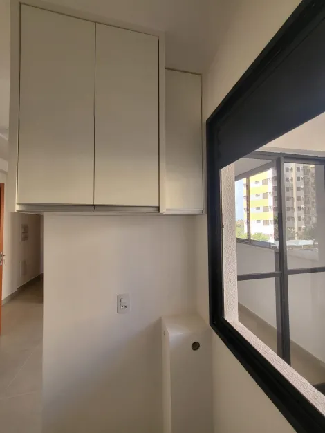Alugar Apartamento / Padr&atilde;o em S&atilde;o Jos&eacute; do Rio Preto R$ 2.000,00 - Foto 4