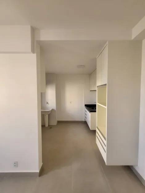 Alugar Apartamento / Padr&atilde;o em S&atilde;o Jos&eacute; do Rio Preto R$ 2.000,00 - Foto 8