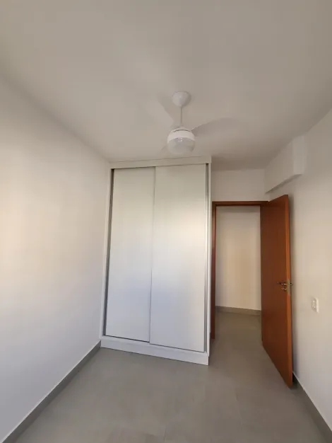 Alugar Apartamento / Padr&atilde;o em S&atilde;o Jos&eacute; do Rio Preto R$ 2.000,00 - Foto 18