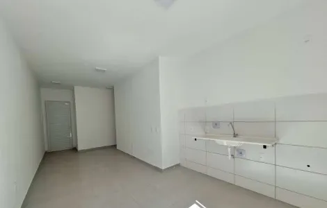 Alugar Casa / Condom&iacute;nio em Bady Bassitt R$ 900,00 - Foto 5