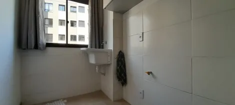 Alugar Apartamento / Padr&atilde;o em S&atilde;o Jos&eacute; do Rio Preto R$ 2.000,00 - Foto 4