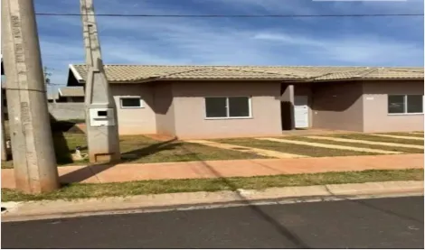 Alugar Casa / Condom&iacute;nio em Bady Bassitt. apenas R$ 230.000,00