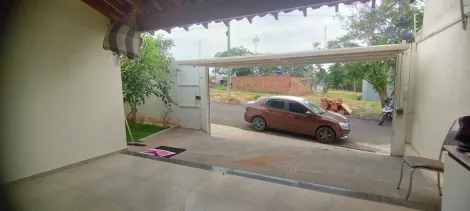 Alugar Casa / Padr&atilde;o em Bady Bassitt. apenas R$ 330.000,00