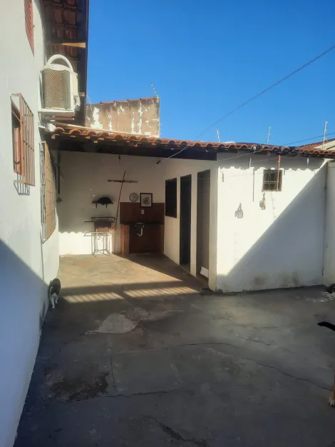 Comprar Casa / Padr&atilde;o em S&atilde;o Jos&eacute; do Rio Preto R$ 230.000,00 - Foto 16