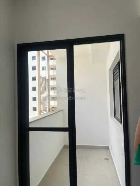 Comprar Apartamento / Padr&atilde;o em S&atilde;o Jos&eacute; do Rio Preto R$ 500.000,00 - Foto 4