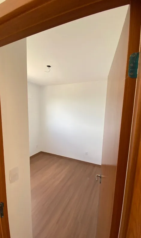Alugar Apartamento / Padr&atilde;o em S&atilde;o Jos&eacute; do Rio Preto R$ 1.200,00 - Foto 9