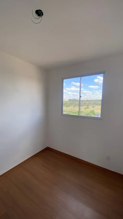 Alugar Apartamento / Padr&atilde;o em S&atilde;o Jos&eacute; do Rio Preto R$ 1.200,00 - Foto 11