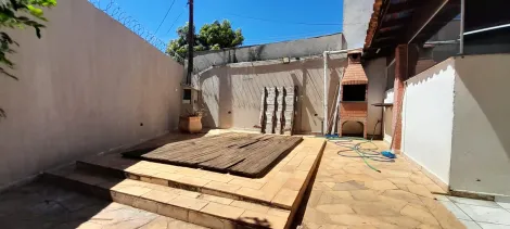 Alugar Casa / Padr&atilde;o em S&atilde;o Jos&eacute; do Rio Preto R$ 1.350,00 - Foto 14