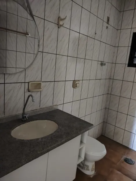 Alugar Casa / Padr&atilde;o em S&atilde;o Jos&eacute; do Rio Preto R$ 1.400,00 - Foto 11