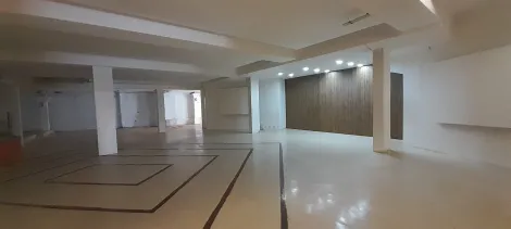 Alugar Comercial / Sal&atilde;o em S&atilde;o Jos&eacute; do Rio Preto. apenas R$ 22.000,00