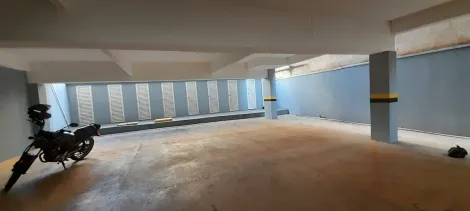 Alugar Apartamento / Padr&atilde;o em S&atilde;o Jos&eacute; do Rio Preto R$ 1.500,00 - Foto 4