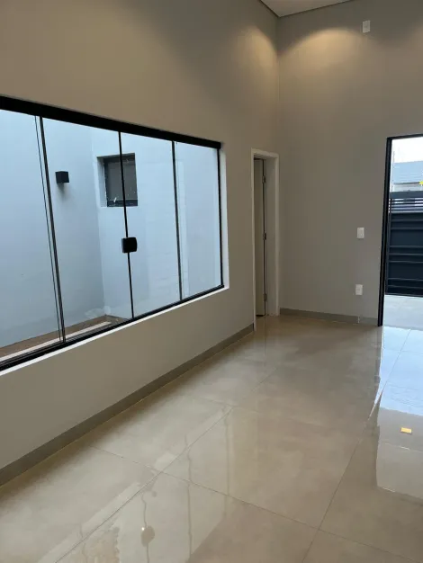 Comprar Casa / Padr&atilde;o em S&atilde;o Jos&eacute; do Rio Preto R$ 750.000,00 - Foto 2