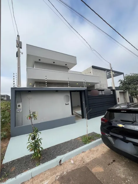 Alugar Casa / Padr&atilde;o em S&atilde;o Jos&eacute; do Rio Preto. apenas R$ 750.000,00