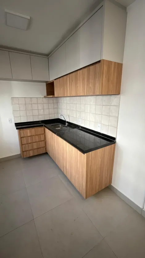 Alugar Apartamento / Padr&atilde;o em S&atilde;o Jos&eacute; do Rio Preto R$ 2.250,00 - Foto 2