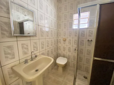 Alugar Casa / Padr&atilde;o em S&atilde;o Jos&eacute; do Rio Preto R$ 850,00 - Foto 10