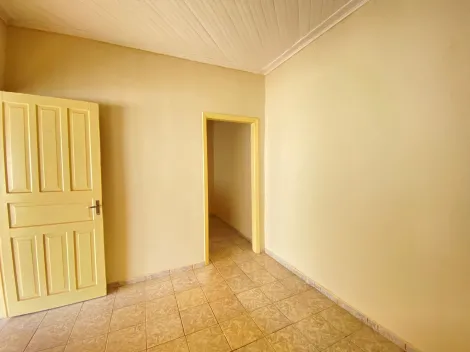 Alugar Casa / Padr&atilde;o em S&atilde;o Jos&eacute; do Rio Preto R$ 850,00 - Foto 13