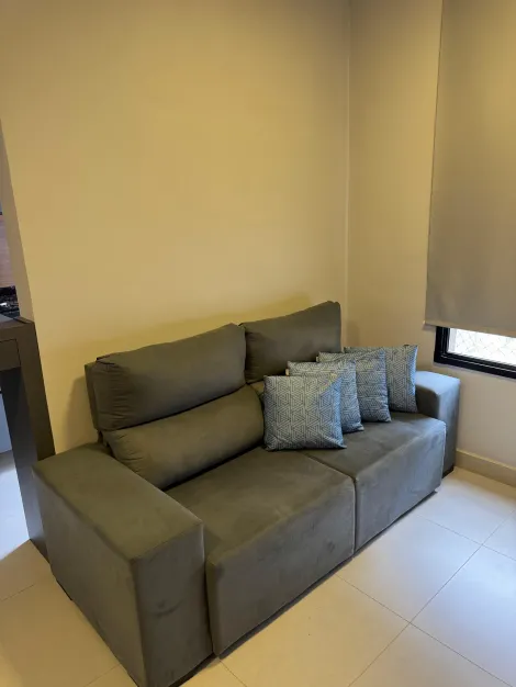 Alugar Apartamento / Padr&atilde;o em S&atilde;o Jos&eacute; do Rio Preto R$ 3.300,00 - Foto 3