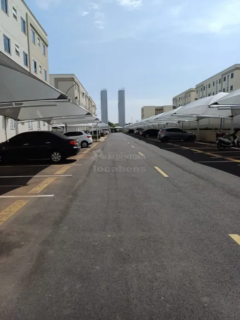 Alugar Apartamento / Padr&atilde;o em S&atilde;o Jos&eacute; do Rio Preto R$ 1.250,00 - Foto 18