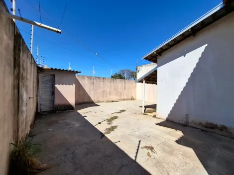 Alugar Casa / Padr&atilde;o em S&atilde;o Jos&eacute; do Rio Preto R$ 1.350,00 - Foto 11